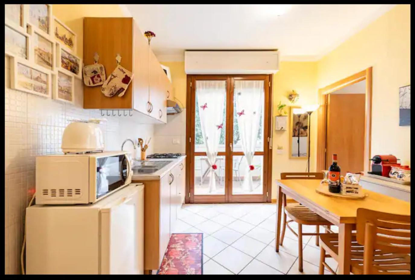 Apartamento Palazzo Wanny Free Parking & Terrace Florencia Exterior foto